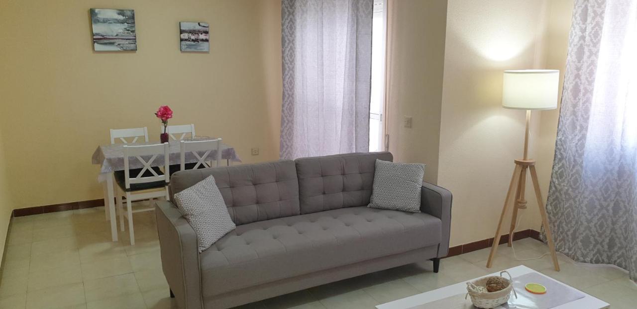 Casa Mercedes Рота Екстериор снимка